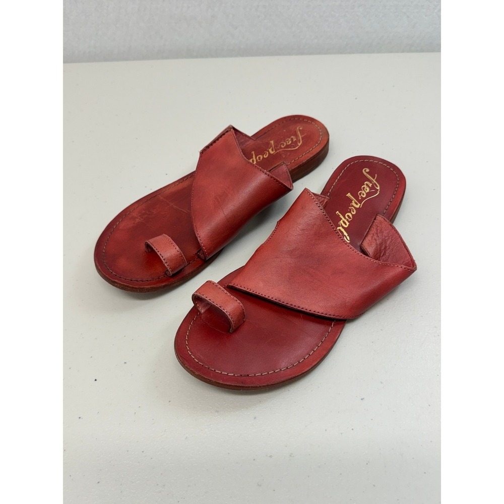 Free People Red Genuine Leather Toe Loop Slide Flat Sandals EU 37 US 7 - Picture 3 of 6